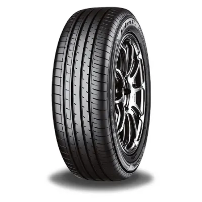 YOKOHAMA BLUEARTH-XT AE61 235/50 R18 97V